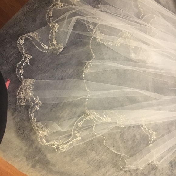 Val - Picture 4 of 4